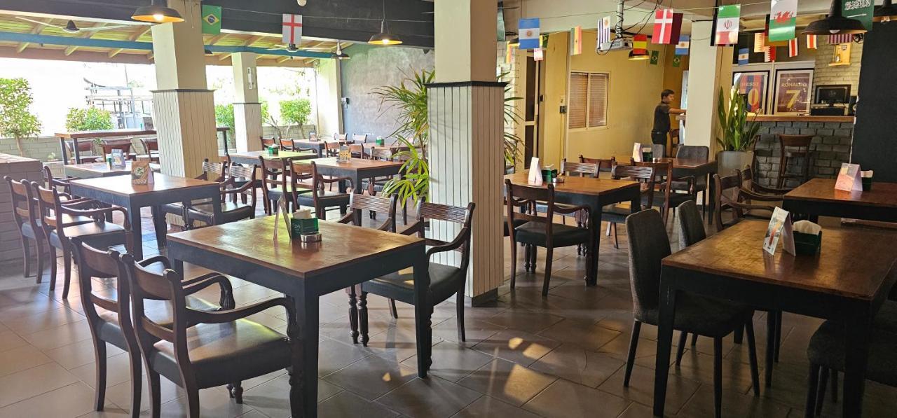 The Lion Pub & Hotel Dehiwala-Mount Lavinia Εξωτερικό φωτογραφία